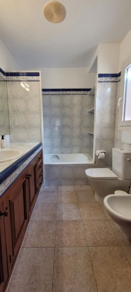 Chalet de 3 plantas con calefacción, piscina en la bahía de Cala Marsal -- CH 40 a