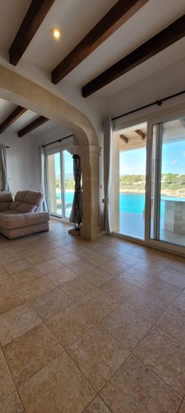 Chalet de 3 plantas con calefacción, piscina en la bahía de Cala Marsal -- CH 40 a