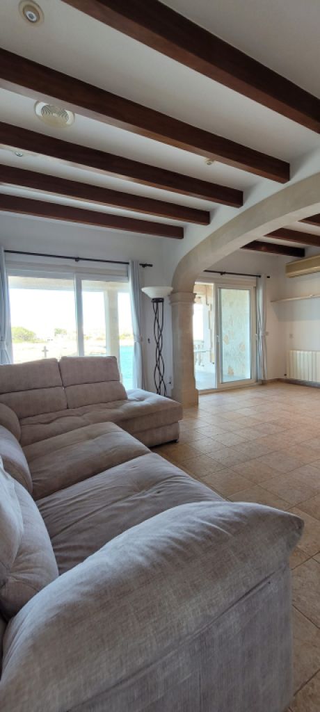 Chalet de 3 plantas con calefacción, piscina en la bahía de Cala Marsal -- CH 40 a