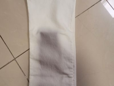 3 weisse jeans