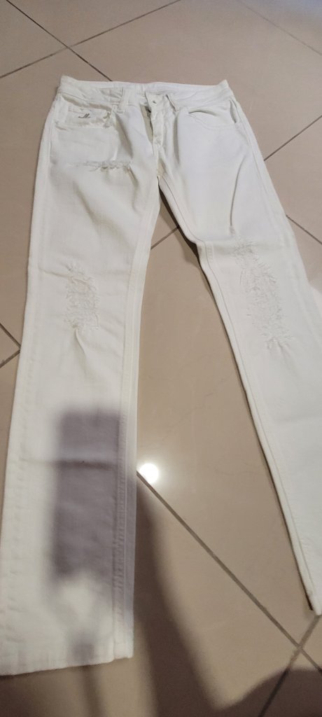 3 weisse jeans