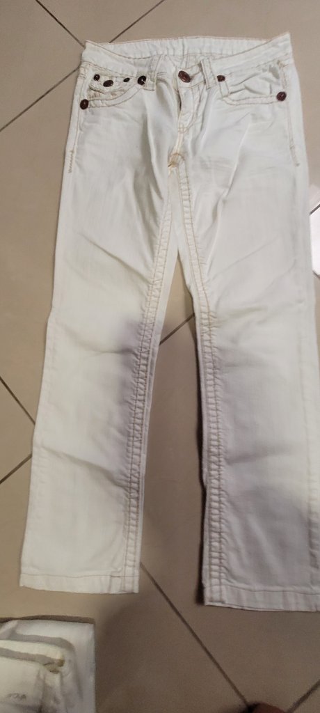 3 weisse jeans