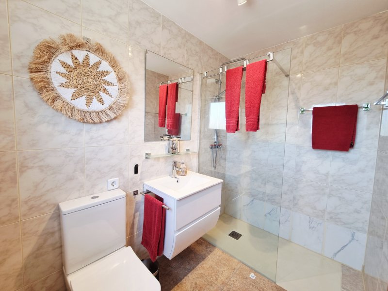 3 - Zimmer Penthouse in Cala Mandia
