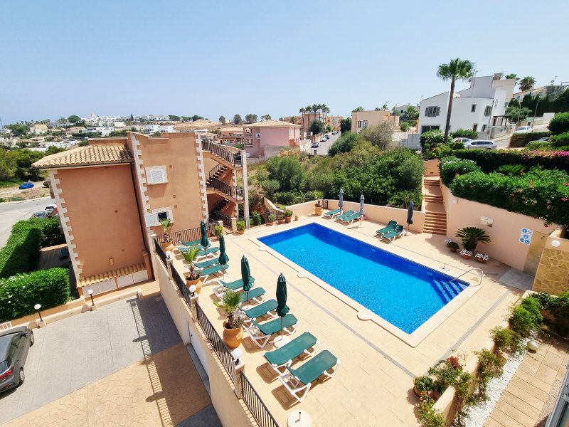 3 - Zimmer Penthouse in Cala Mandia
