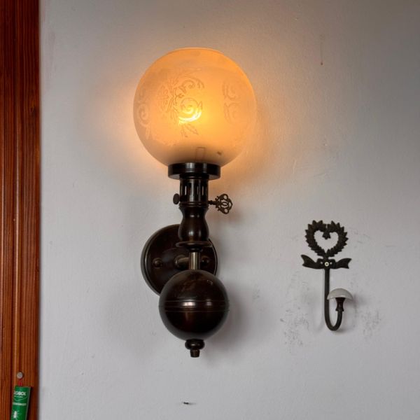 3 lámparas de pared