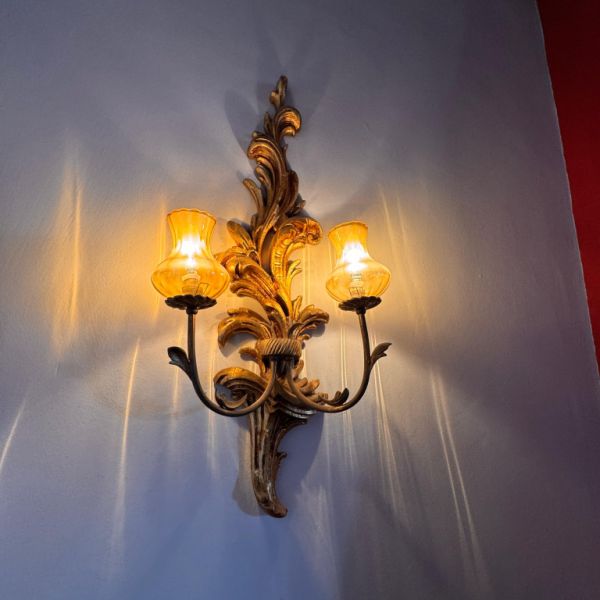 4 old wall lamps