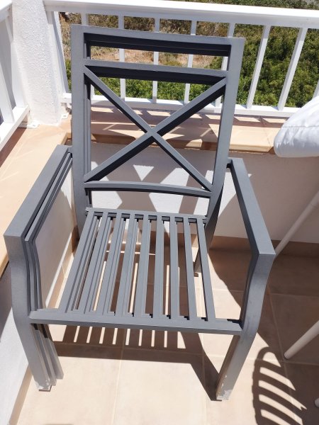 4 Gartenstühle (Alu) mit Polstern, stabil, leicht, stapelbar, Polster waschbar