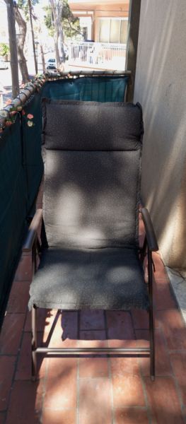 4 sillas de jardín con fundas