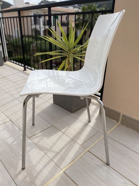 4 Hochwertige Esszimmer-/Küchenstühle weiß/rauchglas