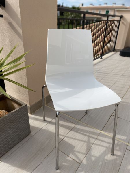 4 Hochwertige Esszimmer-/Küchenstühle weiß/rauchglas