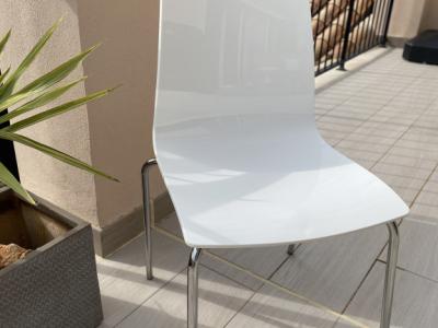 4 Hochwertige Esszimmer-/Küchenstühle weiß/rauchglas