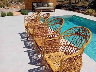 4 sillones de fibra de vidrio de alta calidad con aspecto artesanal