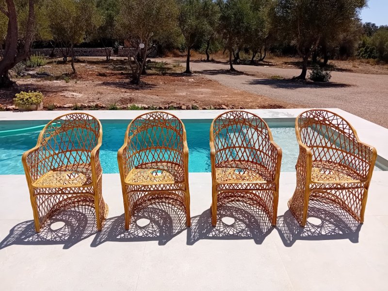 4 sillones de fibra de vidrio de alta calidad con aspecto artesanal