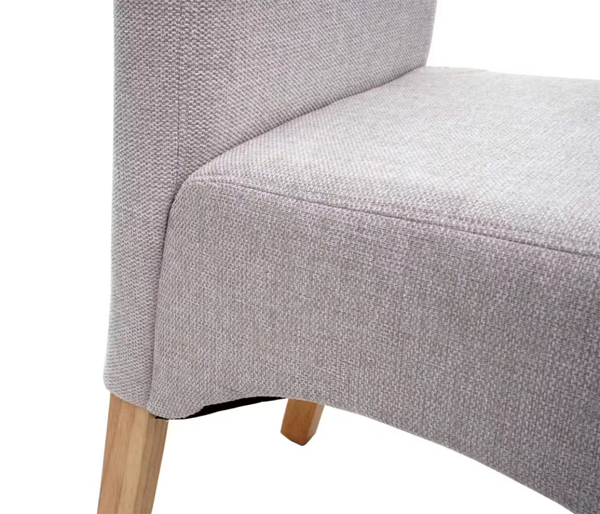 4 Neue Esszimmerstühle in Textil in beige