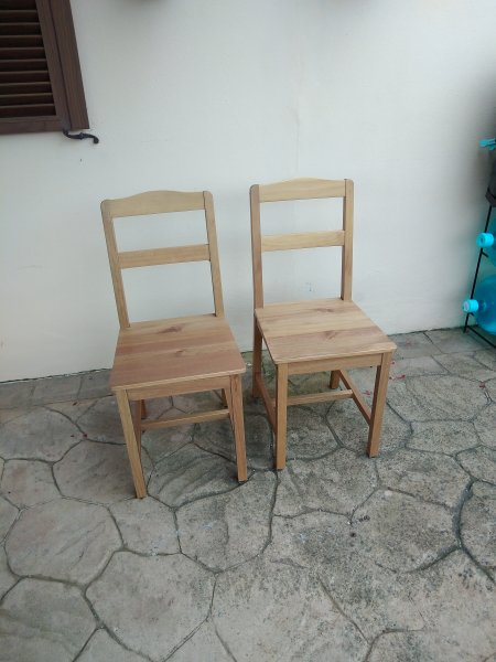 4 Stühle