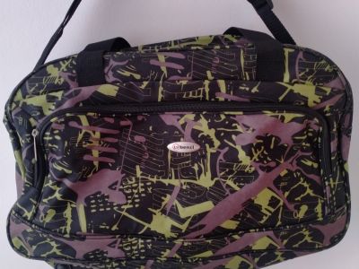 4 Fundas para sillas y 2 bolsas