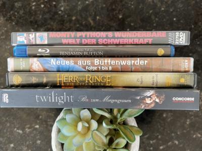 5 well-known feature films on original DVD for sale