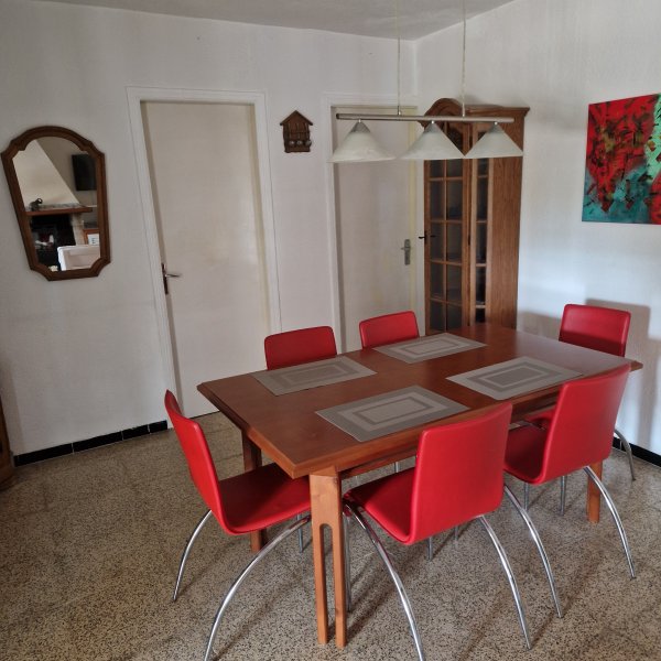 6 Esszimmerstühle