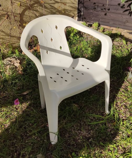 6 terrace/garden chairs