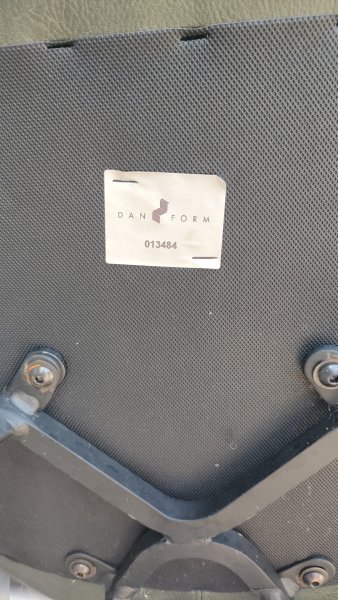 6 urbane Stühle - skandinavisches Wohndesign