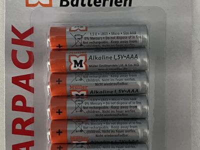 8 AAA batteries