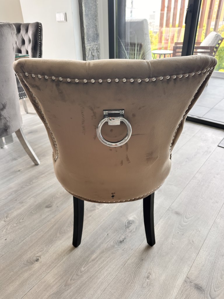 8 elegante Samt-Esszimmerstühle im Chesterfield-Stil mit Ringgriff  Komplettset (Palma)