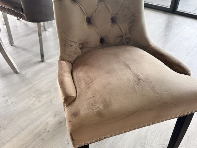 8 elegante Samt-Esszimmerstühle im Chesterfield-Stil mit Ringgriff  Komplettset (Palma)
