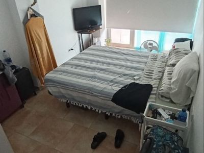 Ab 1.9.  freies WG-Zimmer mit eigenem Zugang zur Dusche/Bad