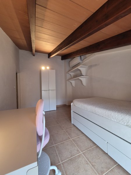 AB NOV 26 : Typisch mallorquinisches Dorfhaus auf 2 Etagen in Ariany -- DH 20
