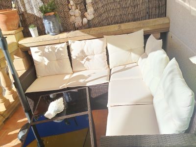 Achtung fast neue Poly Rattan Lounge 6 teilig mit passenden Tisch