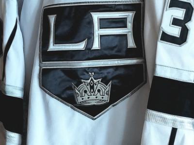 ADIDAS Shirts + Hosen