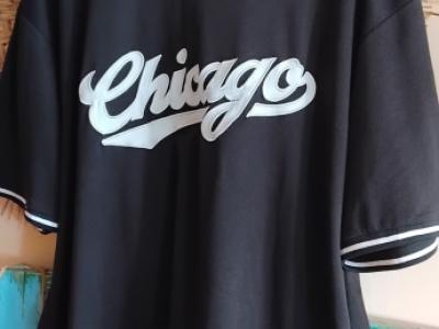 ADIDAS Shirts + Hosen