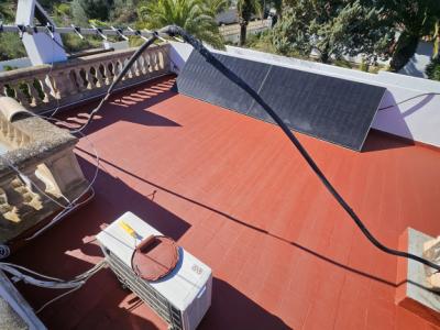 Jardinero todoterreno ofrece ayuda en el jardín