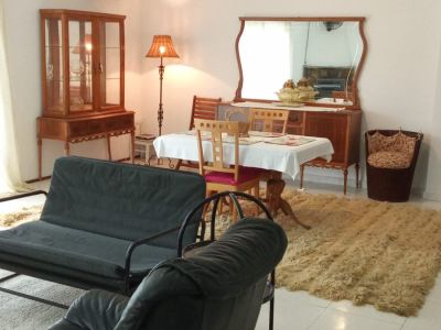 RENT: DETACHED SINGLE-FAMILY HOUSE (CHALET)