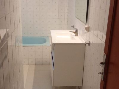 RENT: DETACHED SINGLE-FAMILY HOUSE (CHALET)
