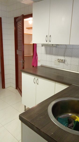 RENT: DETACHED SINGLE-FAMILY HOUSE (CHALET)