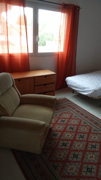 RENT: DETACHED SINGLE-FAMILY HOUSE (CHALET)