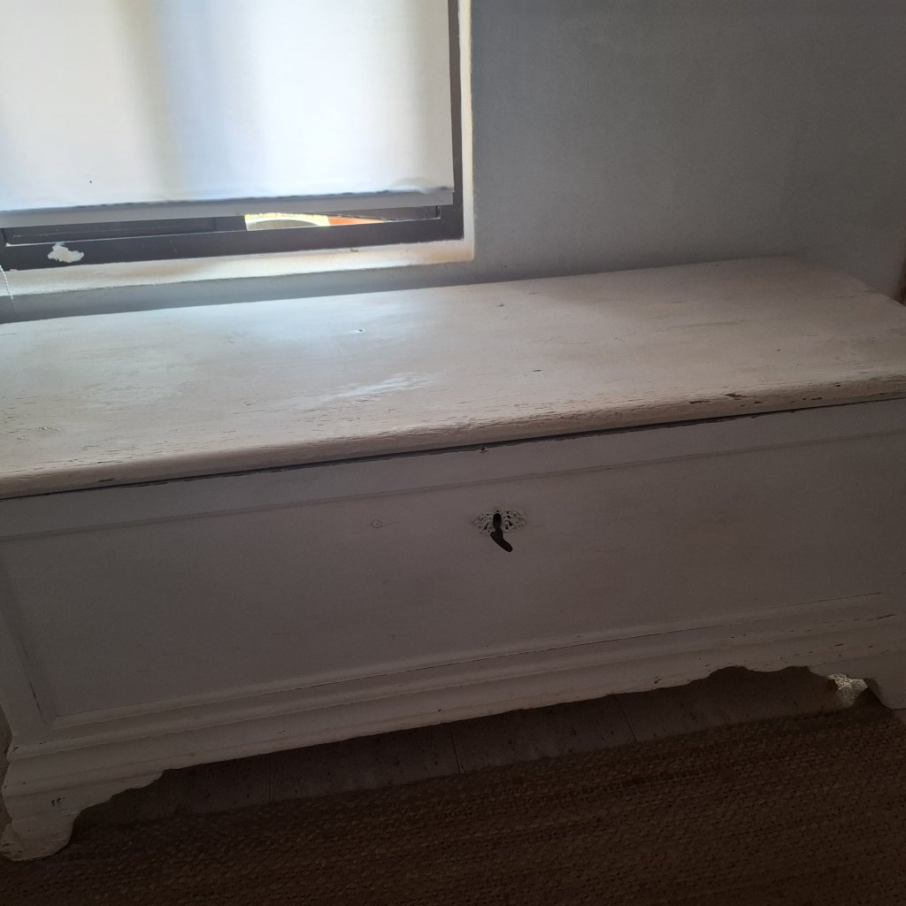 Alter mallorquinische baul / Truhe