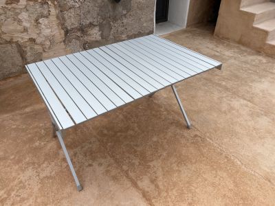 Mesa de camping de aluminio