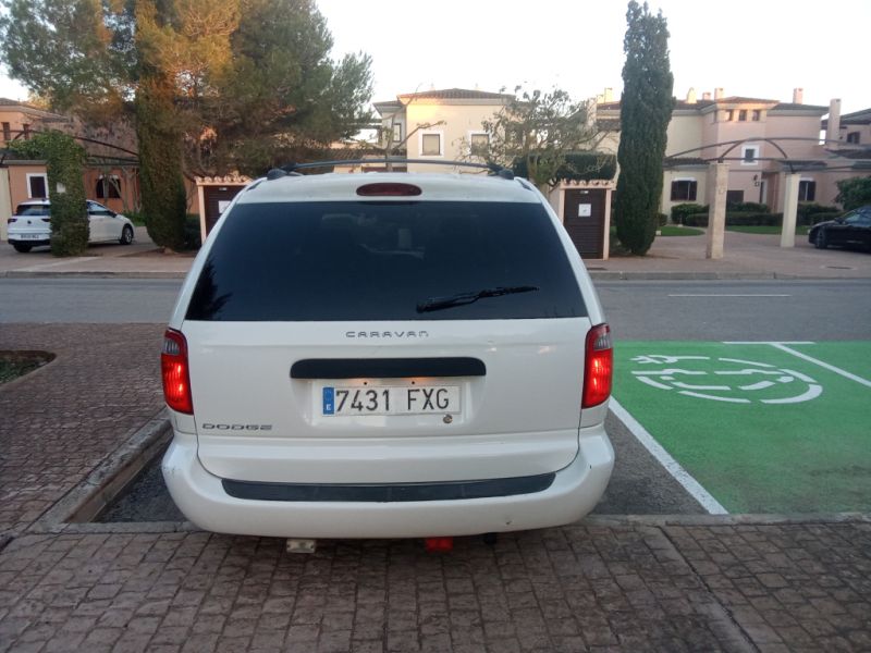Dodge Caravan Americana