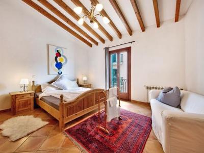 Andratx-Kurzzeitvermietung für 1 bis 2 Monate - Stadthaus mit Pool.