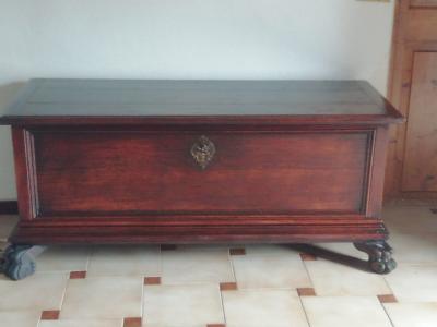 Antike Holzkommode - Truhe