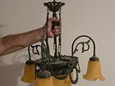 lámpara antigua modernista