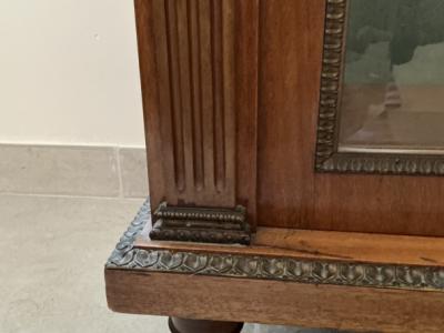 Vitrina antigua Luis XVI / Neoclasicismo, placa de mármol, aprox. 160 x 85 x 43 cm