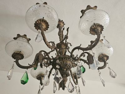 Antiker Kronleuchter