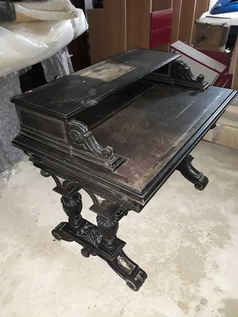 escritorio antiguo