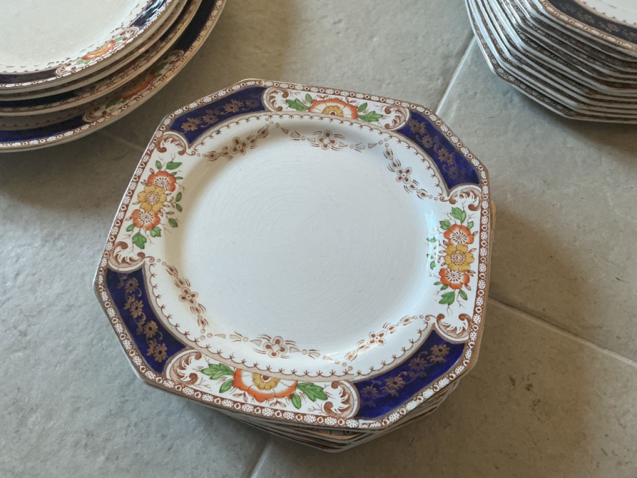 Antique English dinner service from Stratford / England