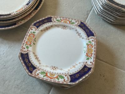 Antique English dinner service from Stratford / England
