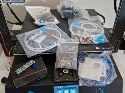 Anycubic Mega X - 3D Drucker mit Zubehör und Filament