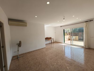 Apartment with large outdoor areas, modern kitchen, underground parking Portocristo